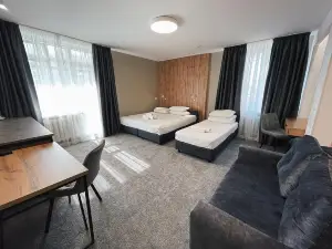 Italmas Hotel