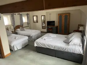 The White Lion Hotel