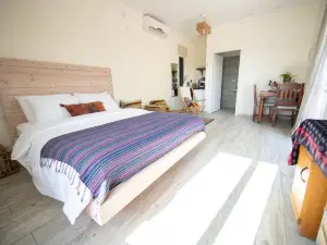 伊諾特酒吧山林小屋
