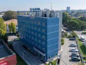 Best Western Palace Inn Hotel