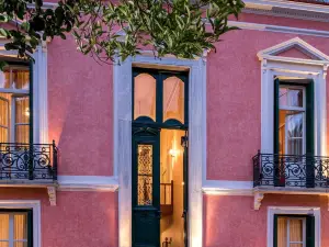 Nafsimedon Hotel