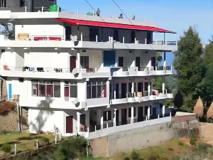 Hotel Taj Himalaya Khirsu