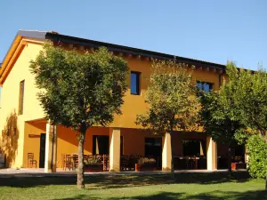 卡希納博斯科捷爾諾酒店