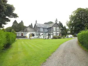 Bluebird Lodge