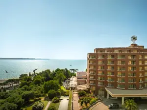 레미센스 프레미움 호텔 메트로폴