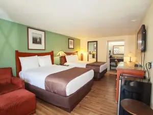 Travelodge by Wyndham Macon West