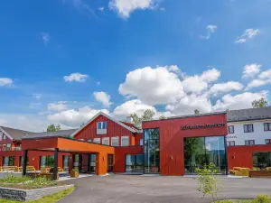 Birkebeineren Hotel & Apartments