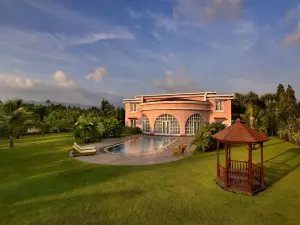 ザ ラリット ゴルフ & スパ リゾート ゴア