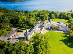 Holiday Inn Express HAMILTON - UPPER JAMES by IHG