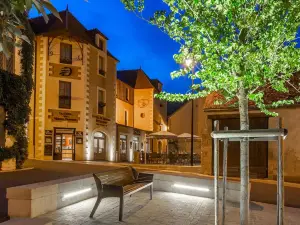 Hôtel Restaurant Famille Bourgeois "La Cote des Monts Damnés"