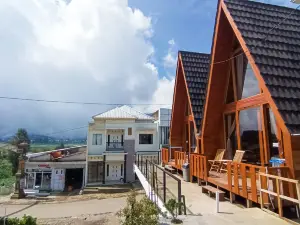 Godieng Cabin