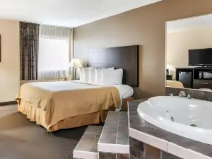 Quality Inn & Suites Mattoon South