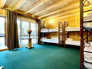 Hayat Haus