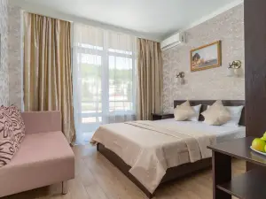 Helas Hotel