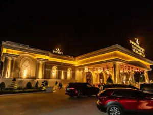 Dynasty Casino Hotel