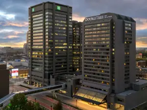 DoubleTree by Hilton London Ontario