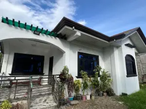 Cordon, Isabela Staycation House
