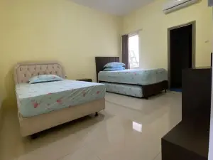 Jack West Villa
