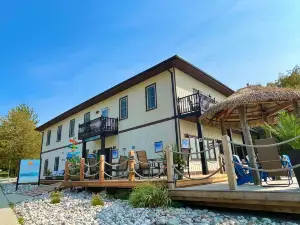 Paradise Inn on the Beach