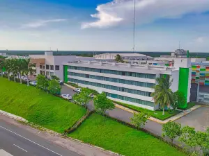 Holiday Inn VILLAHERMOSA AEROPUERTO by IHG