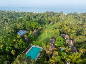 Marari Beach Resort Alleppey- a CGH Earth Experience