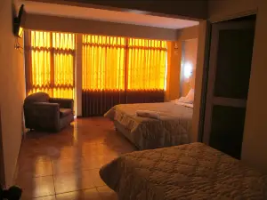 Hostal Wallallo