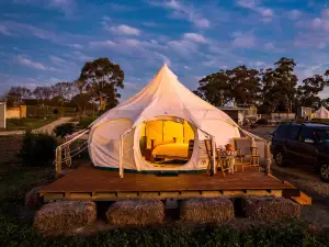 Bukirk Glamping & Luxury Cabins