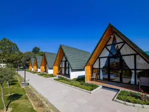 Corbett Platinum Heritage