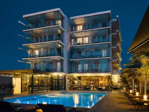 ホテル メルキュール トューロン ラ セーヌ シュル メール