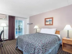 Days Inn by Wyndham Fond du Lac