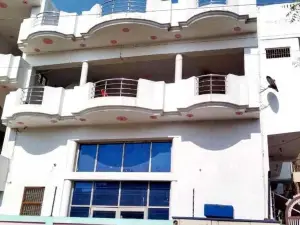 OYO 811231 Hotel Tanishk