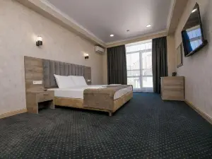 Alion Hotel