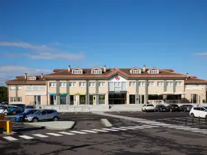 Hotel Arias Aeropuerto