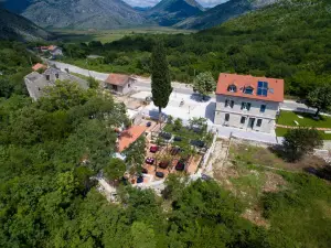 Hotel Stanica Ravno