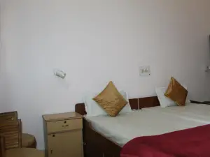 Tigers Villa Resort Bandhavgarh