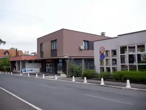 Hotel Rezime