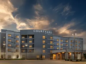 Courtyard by Marriott Sherman
