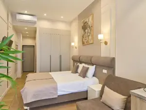 Mirror Residence Hotel