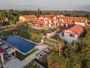 Hôtel INDARRA & Spa - Piscine