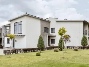 Romanovo Hotel