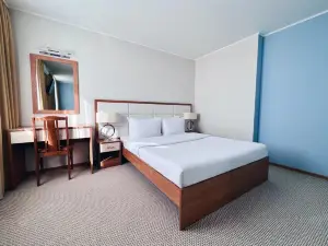 Apri Polet Hotel