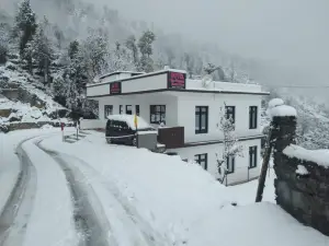 Vamoose MAA Bhawani Munsiyari