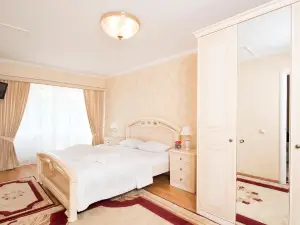 MosUz Centre Hotel