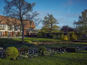 The Swan, Streatley, Berkshire