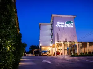 Tamsabai Hotel