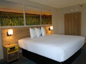 Days Inn by Wyndham Mandan Bismarck Area