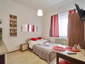 Demiflat Apartments