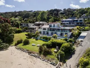 San Marino Motor Lodge