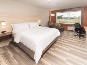 Holiday Inn Express & Suites Auburn