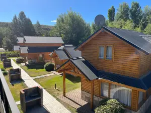 Complejo Hotelero Illihue - Cabañas & Hostería